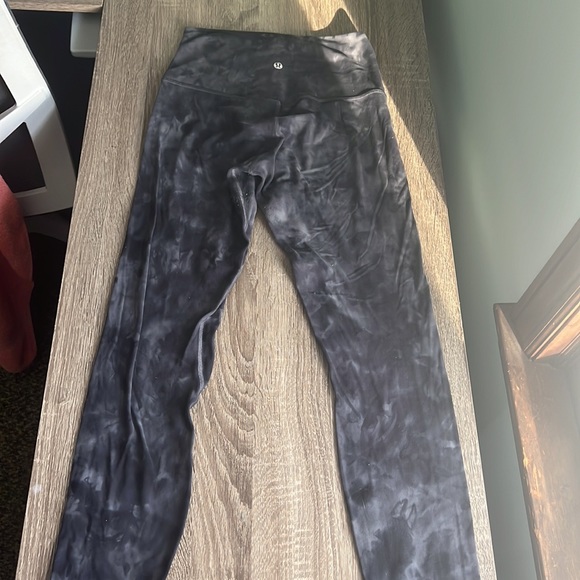 Lululemon Align leggings - Picture 4 of 6